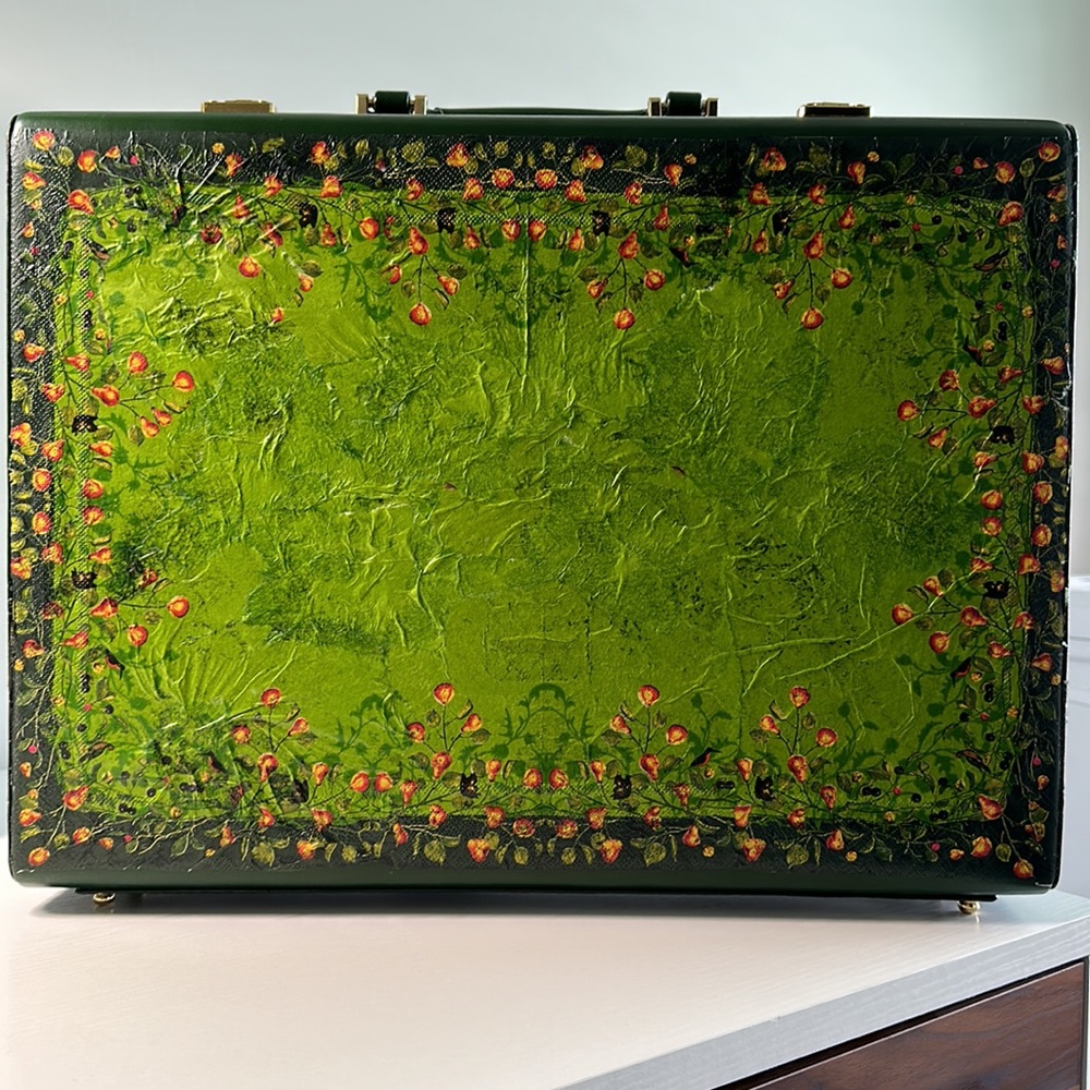 Premium Attaché / Briefcase - Picture 3 of 14